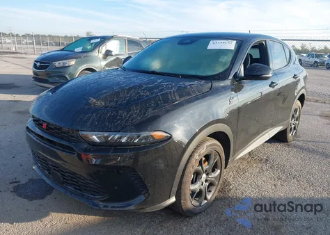 2024 Dodge Hornet Gt z USA, uszkodzony, nr VIN ZACNDFAN2R3A37976